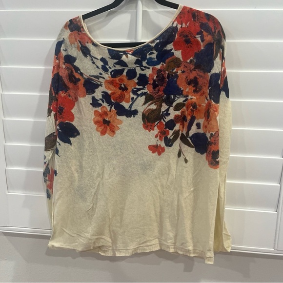 Moth Anthropologie Floral Poncho Linen Blend Top Size Medium - Picture 3 of 5